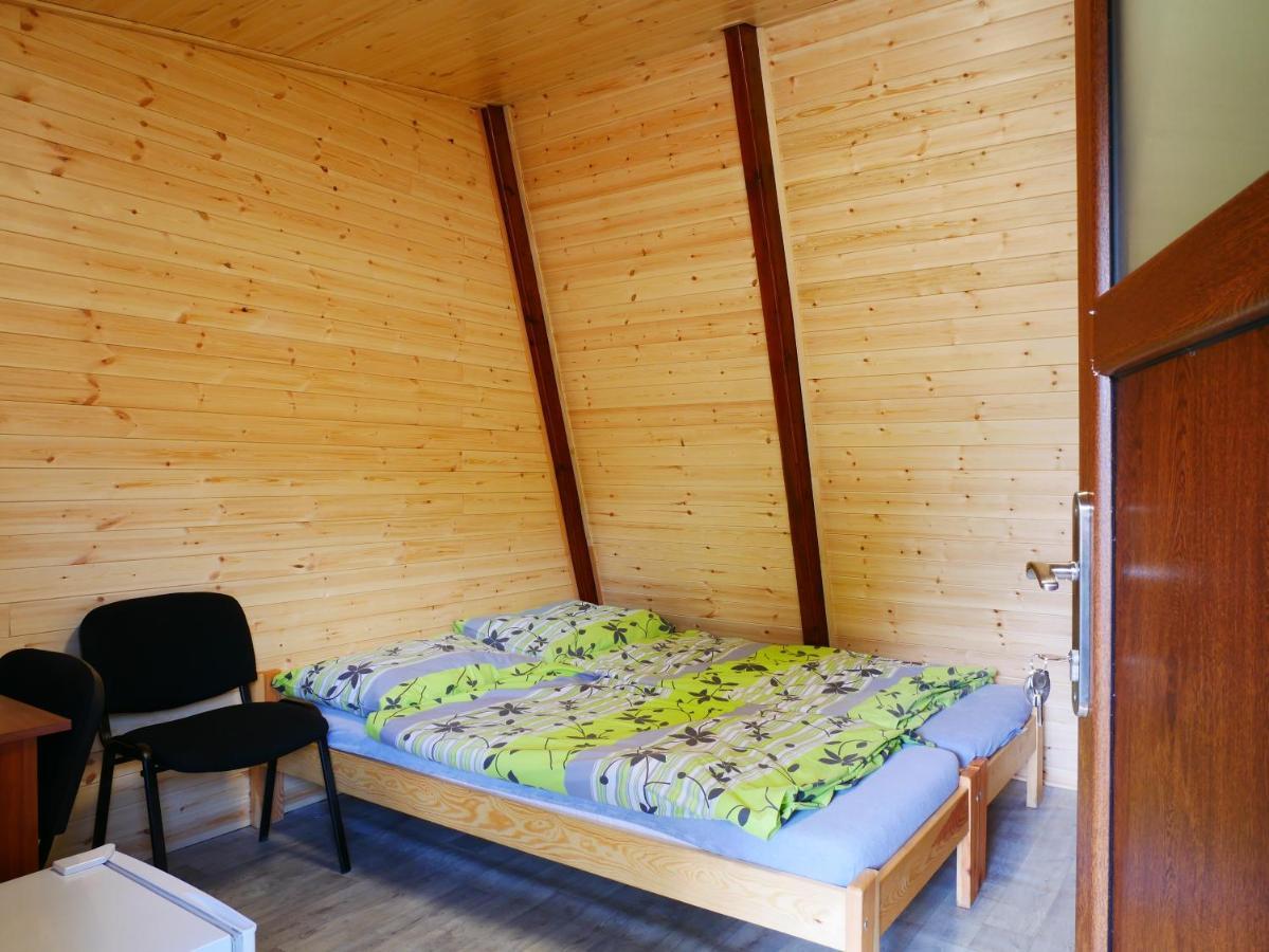 Camping Roznov Roznov pod Radhostem Exterior photo