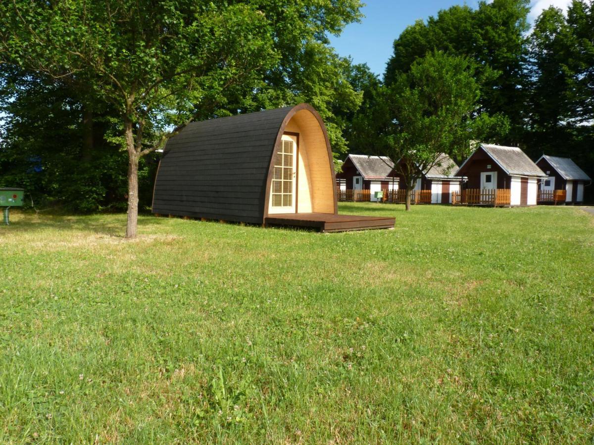 Camping Roznov Roznov pod Radhostem Exterior photo