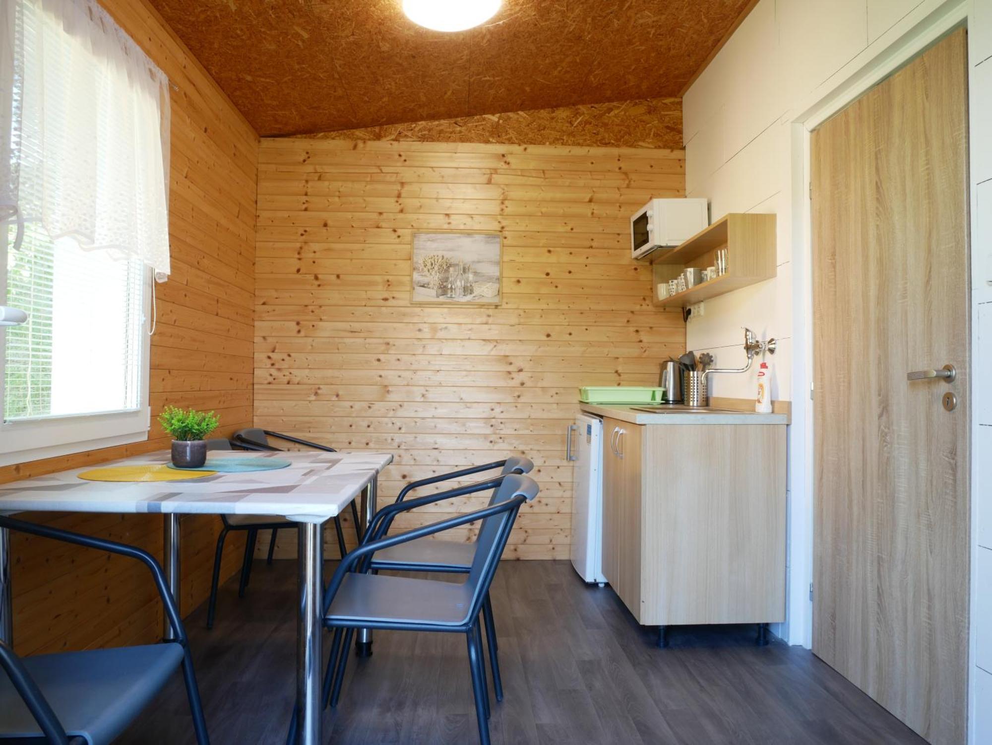 Camping Roznov Roznov pod Radhostem Exterior photo