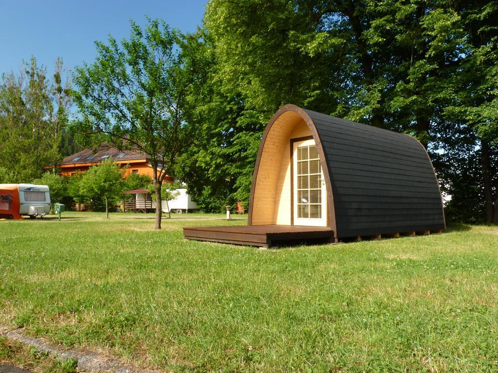 Camping Roznov Roznov pod Radhostem Exterior photo