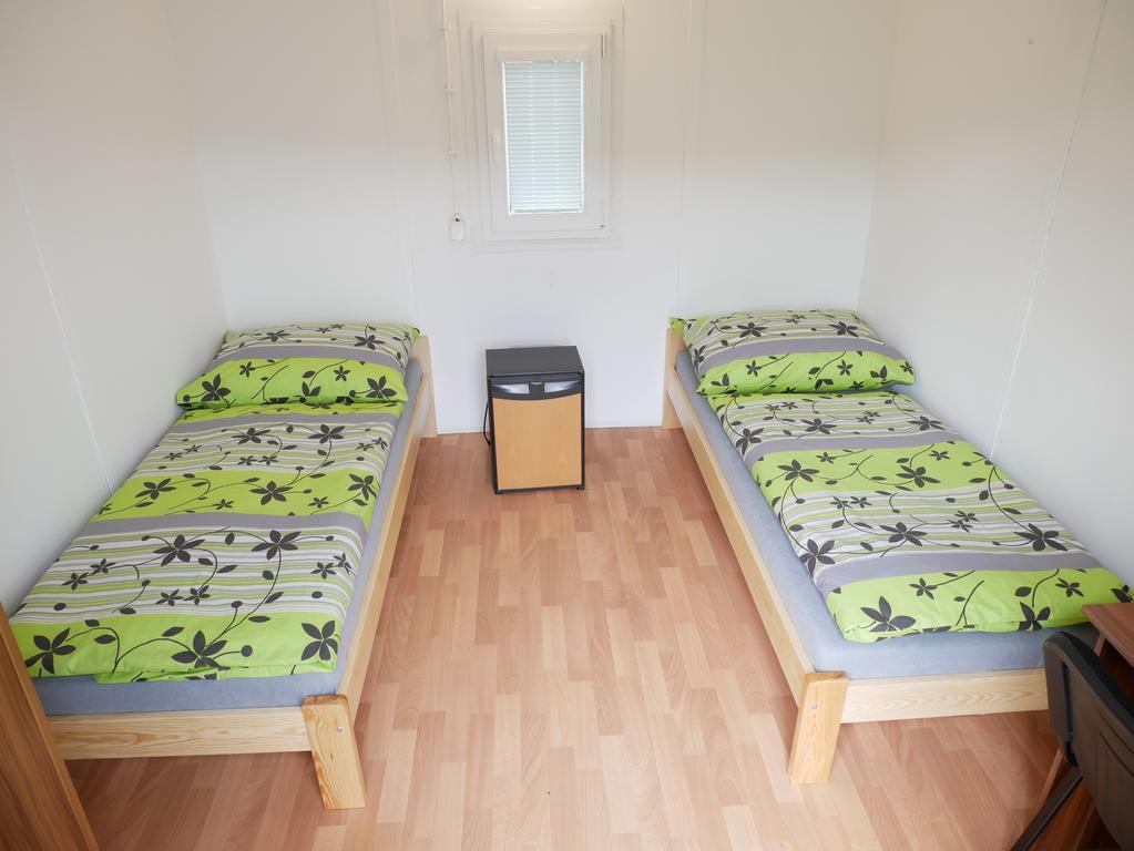 Camping Roznov Roznov pod Radhostem Exterior photo
